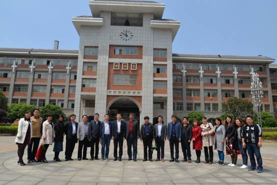 与陕西知行教育代表团合影.JPG