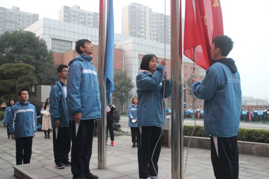 说明: E:\2017年下\学生会\办公室\朝会照片\IMG_8517.JPG