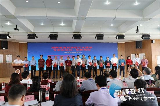 https://mmbiz.qpic.cn/mmbiz_png/CJLxITbG3Hsm6y6OrGxMkK8ic57t6D8k0263tibYWUwNKYkRm3l53diamUjnFHtPl2FHY1016ZtUftEcELWqw10FQ/640?wx_fmt=png