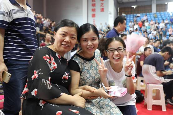 2N0A1376wps图片.JPG
