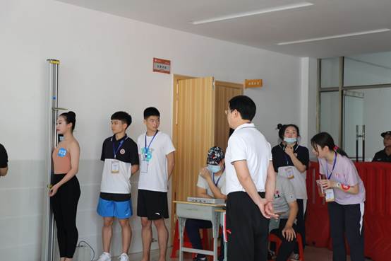 ec332a9b855d4b3f987b7a52c109ecde.jpg