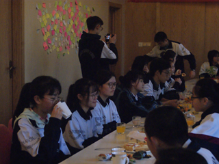 为青春喝彩，愿友谊长存——记与长郡湘府中学“青春面对面”交流活动
