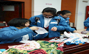 兰心慧质，与美同行——记女生节手工制作活动