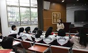 专业 专注——记一次明德中学校主持队培训