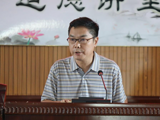 不忘初心跟党走，牢记使命争先锋--我校举行庆祝建党97周年暨“七一”表彰大会