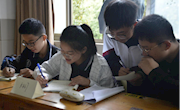 气势如虹谁敌我，明德学子展雄风—记明德中学第十二届高新辩论赛班级复赛