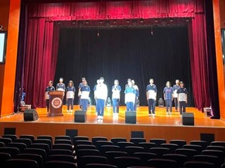 一个治愈的故事，来看明德学子原创心理剧“季风与边柳”！