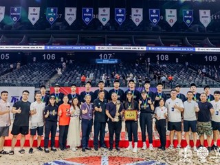 泰安球王！明德华兴登顶中国初中篮球联赛男子组全国总冠军！