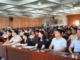 明德树人，全面布局；融合生涯，播种未来
