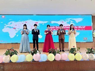 包揽前三！明德高一学子英语演讲比赛大放异彩