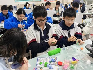 妙手成“型”，明德中学高一年级举行生物学模型大赛